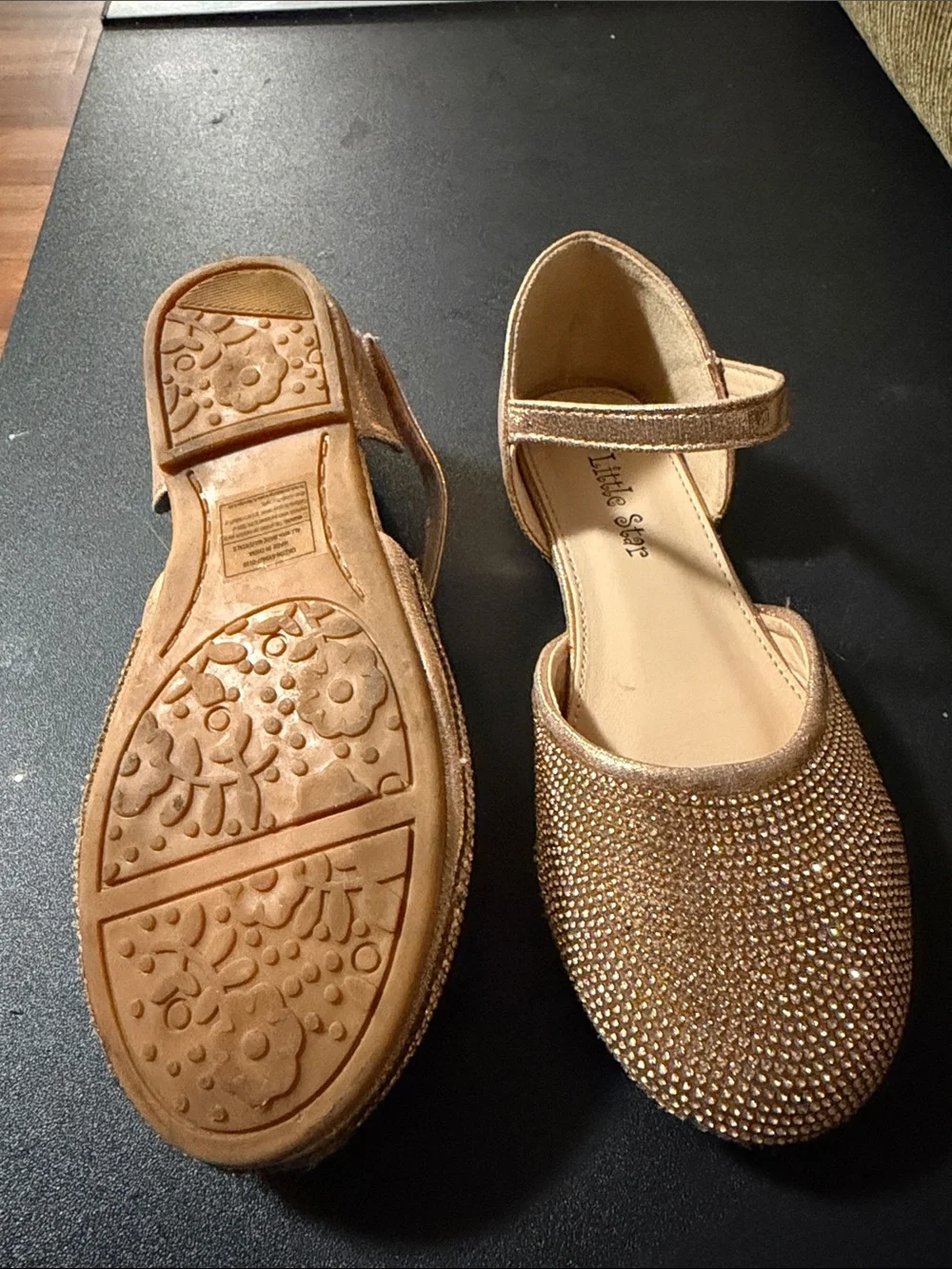 Chinese Laundry Kids Gold Glitter Strap Flats